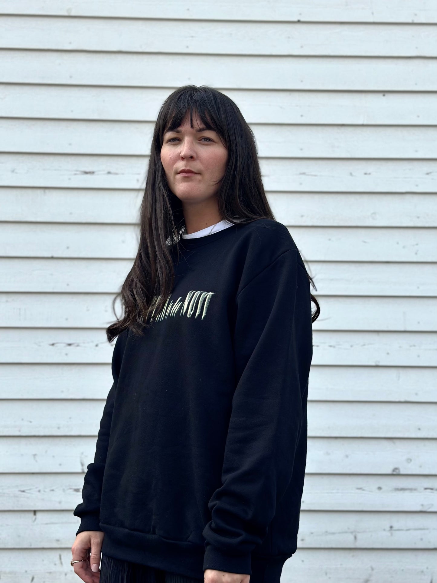 Les sœurs Boulay | Crewneck "Échapper à la nuit"